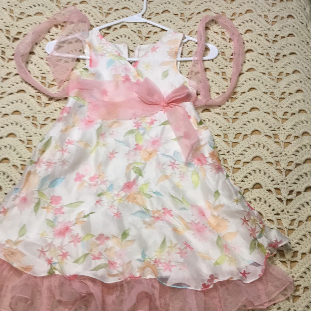 Toddler Size 6/ Pink,Wht/Lilac color.